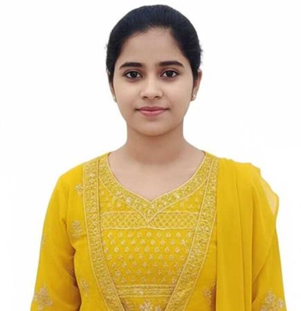 Actress Nandini Upadhyay The Success Story Of Singer  And Her Melodious Flight In The City Of Dreams